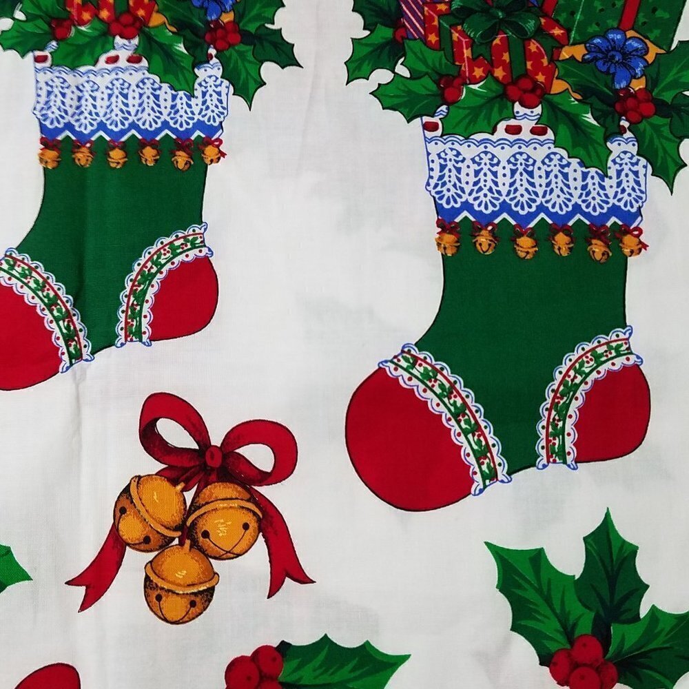 Cranston Print Works Co. Fabric Holiday Gifts Appliques 1 Yard 45" Wide Cotton